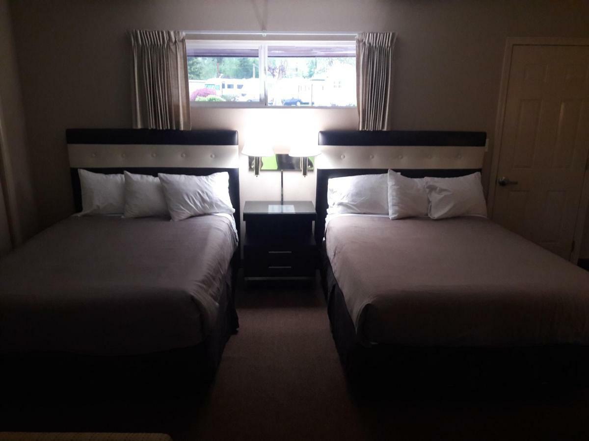 Monroe Motel Экстерьер фото